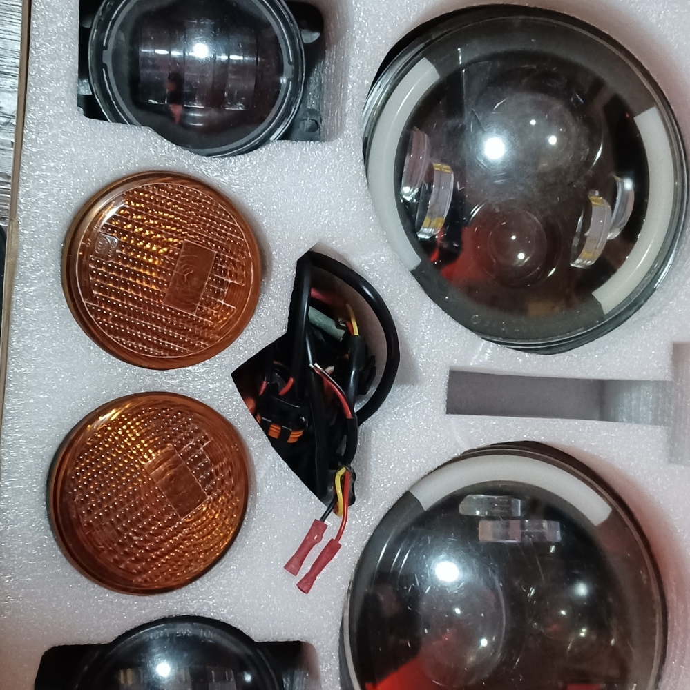 Jeep Wrangler Headlights, running lights and fig l